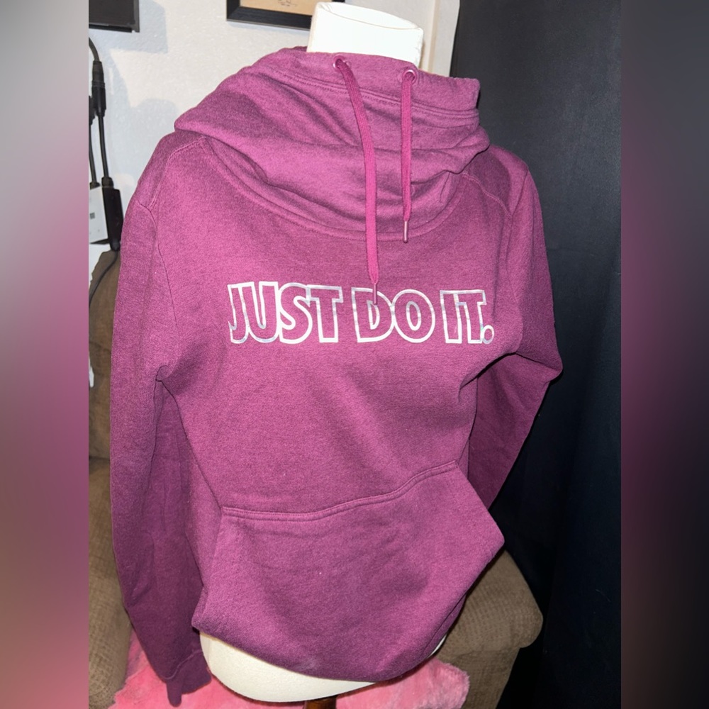 Nike long-neck hoodie sweatshirt